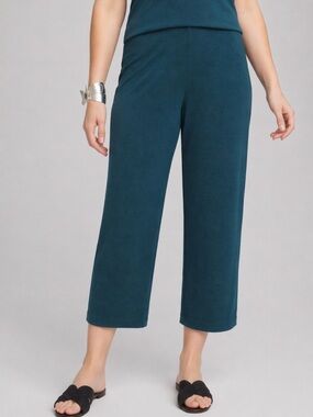 Chico’s Travelers No Tummy Wide Leg Cropped Pants XL Size 3 Deep Green Pull-On